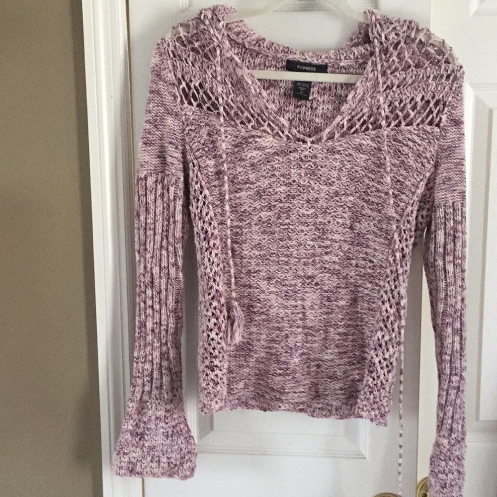 Hooded sweater